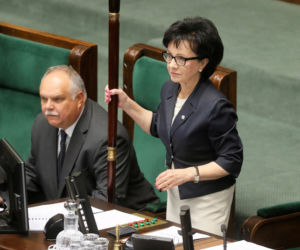 PiS boi się przegranej w wyborach