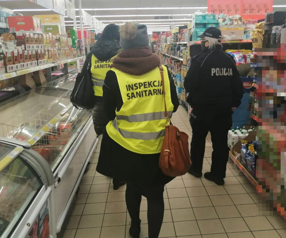 Niedziela handlowa 6 grudnia. Policyjne kontrole w sklepach i kary do 1000 zł