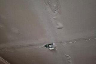 Rodzinny dom stanął w płomieniach. Przykry widok. „Nasze życie wywróciło się do góry nogami”