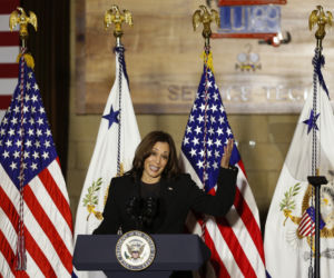 Kamala Harris. Pierwsza kobieta prezydent USA 