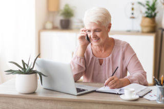 Tutaj kobiety na emeryturze są bardziej pracowite od mężczyzn. Statystyki nie pozostawiają wątpliwości