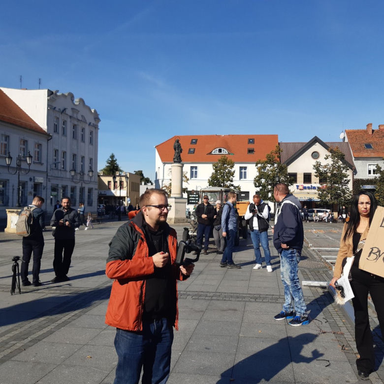 Demonstracja pod Sądem Rejonowym w Środzie Wielkopolskiej! "Elena wróć! 
