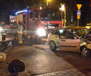 Słup stanął na drodze pijanego kierowcy! Dojechał do aresztu, nie do domu