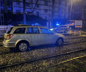Taksówkarz zaatakowany nocą. Awantura z pościgiem w centrum Warszawy