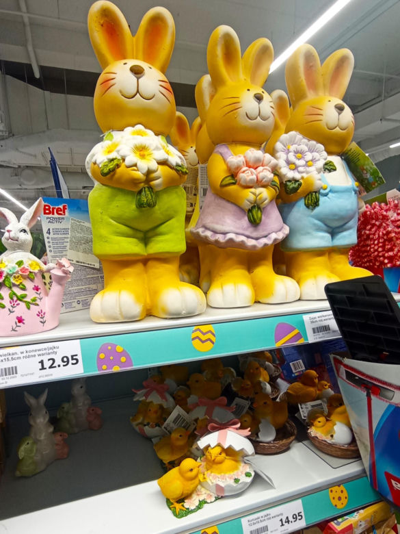 W niektórych sklepach można już poczuć Wielkanoc