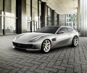 Ferrari GTC4 Lusso T 