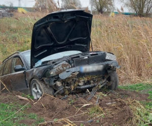 42-latek rozbił się podczas ucieczki przed policją