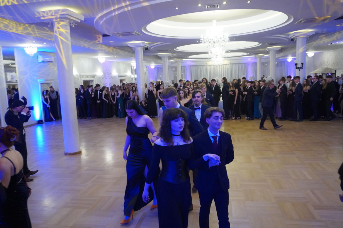 Studniówka III LO w Rzeszowie 