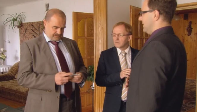 Ranczo 8 sezon odcinek 95. Senator Kozioł (Cezary Żak), Czerepach (Artur Barciś)