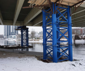 Trwa naprawa mostu Uniwersyteckiego w Bydgoszczy [ZDJĘCIA]
