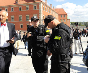 Janusz Korwin Mikke pod Kolumną Zygmunta