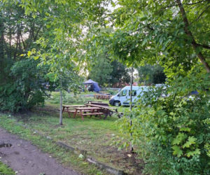 Nawałnica przerwała dożynki. Namioty i drzewa runęły na ludzi. Jedna osoba walczyła o życie!