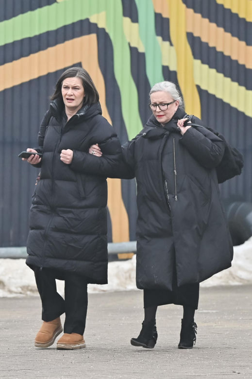 Krystyna Janda kurzy w aucie