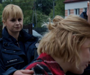 M jak miłośc, odcinek 1457: Sonia (Barbara Wypych), Ula (Iga Kreft), Janek (Tomas Kollarik)