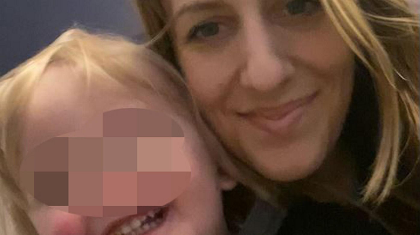 4-letnie bliźnięta nie żyją! Braciszek i siostrzyczka uduszeni w skrzyni na zabawki