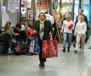 Woli kupować w Warszawie niż w Brukseli