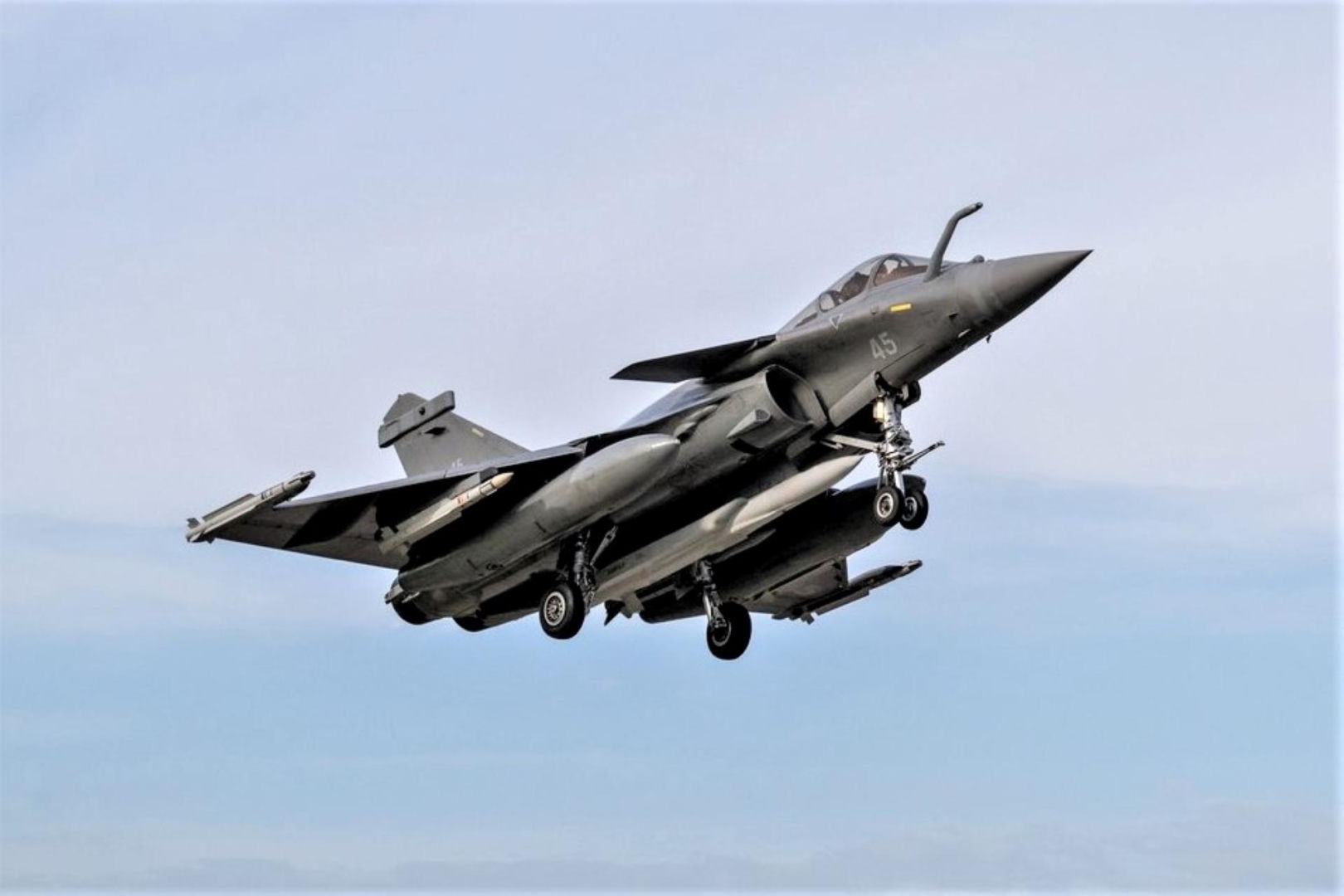 Rafale M z pociskiem atomowym ASMPA-R