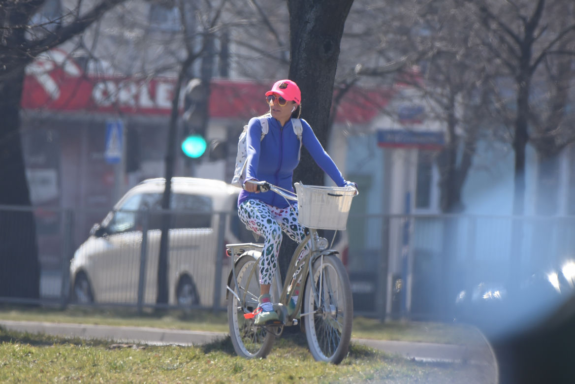 Małgorzata Rozenek-Majdan. Oszczędza na paliwie