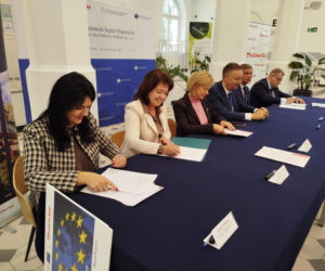 Ponad 21,6 mln zł z UE na rewitalizację zabytkowych budynków i parku przy szpitalu w Rudce