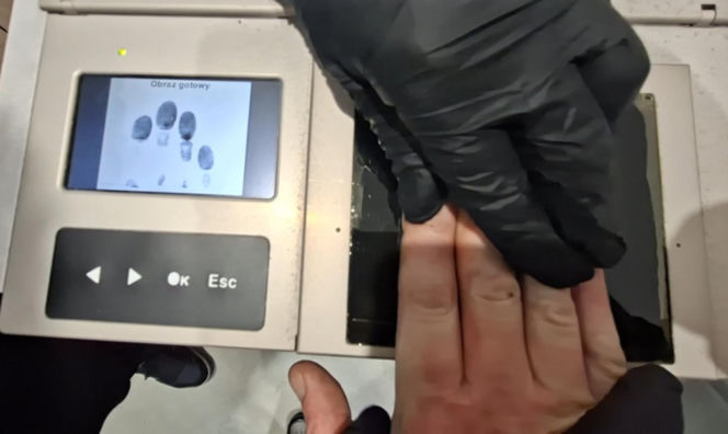 Kolejne uderzenie w zorganizowaną przestępczość samochodową, 8 osób aresztowano