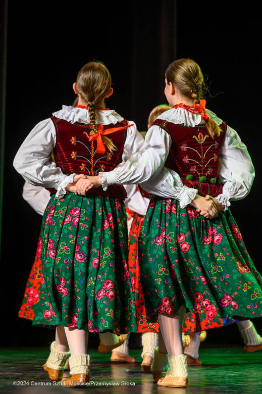 Koncert wielkanocny Zespołu Pieśni i Tańca Świerczkowiacy w Centrum Sztuki Mościce