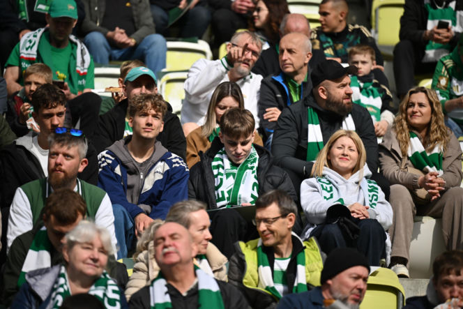 Lechia Gdańsk - Legia Warszawa: Zdjęcia kibiców z meczu 33. kolejki PKO BP Ekstraklasy