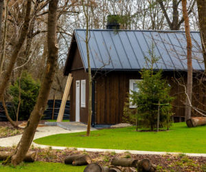 Domki fińskie na Polu Mokotowskim w Warszawie