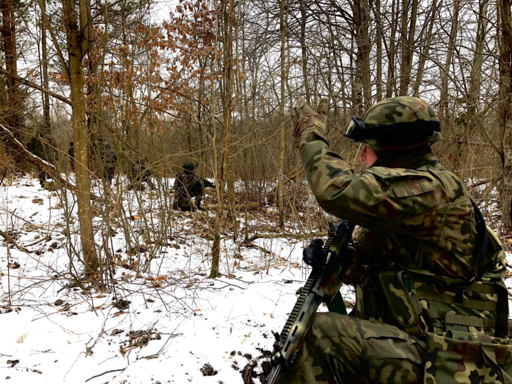 Terytorialsi szkolą się z byłymi żołnierzami wojsk specjalnych