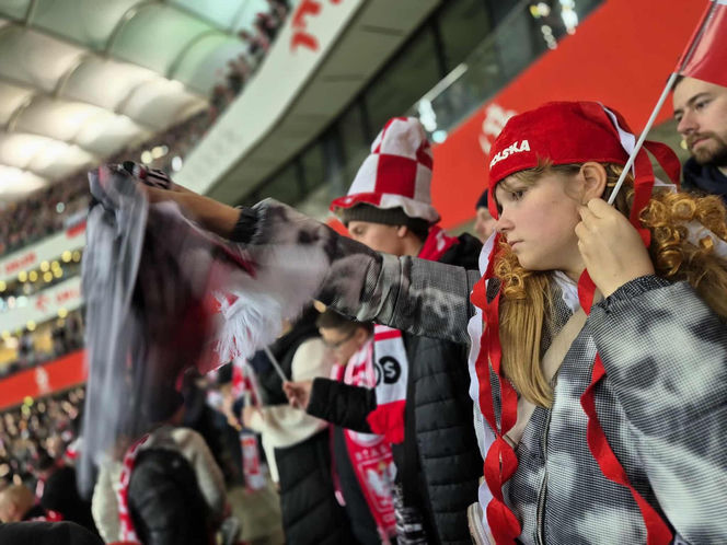 Tłumy na PGE Narodowym w Warszawie! Tak kibicowaliście podczas meczu Polska - Holandia