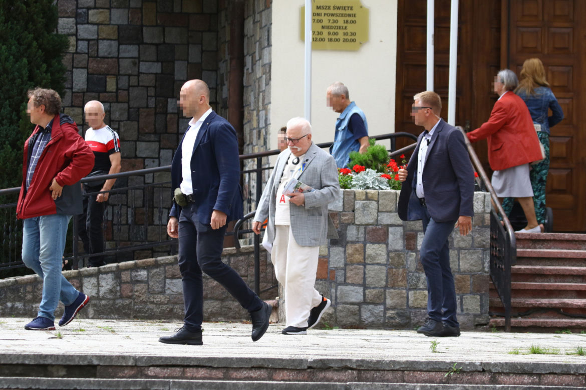 Podwoili ochronę Wałęsie