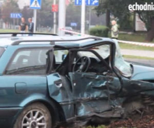 Wypadek w Kielcach - audi wjechało w radiowóz