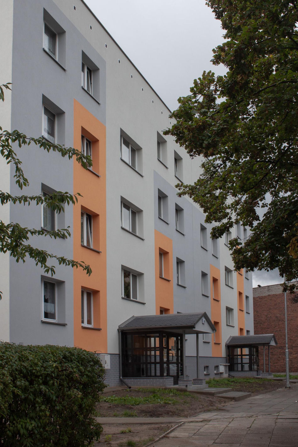 Blok przy Fredry 7 w Katowicach po termomodernizacji