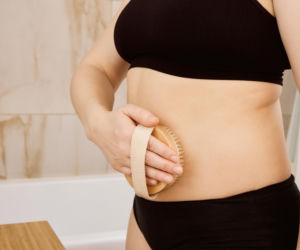 Skóra po odchudzaniu straciła jędrność? Zastosuj metodę 24 godzin i przywróć jej blask bez drogich balsamów