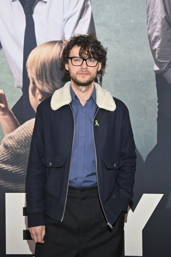 To on zagra Pawła w „Pierwszej miłości”! Kim jest aktor, który przejmuje kultową rolę?