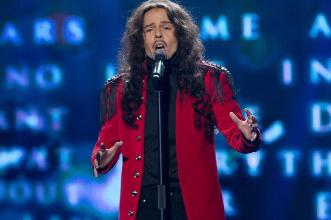 Maria Tyszkiewicz jako Michał Szpak w Twoja Twarz Brzmi Znajomo 6!