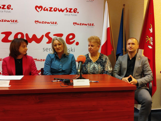 Umowy na dotacje unijne dla czterech lokalnych inwestycji w subregionie siedleckim i powiecie mińskim zostały już podpisane!