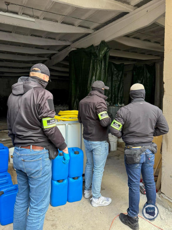 Ogromna fabryka narkotyków zlikwidowana! Grupa przestępcza w rękach policji