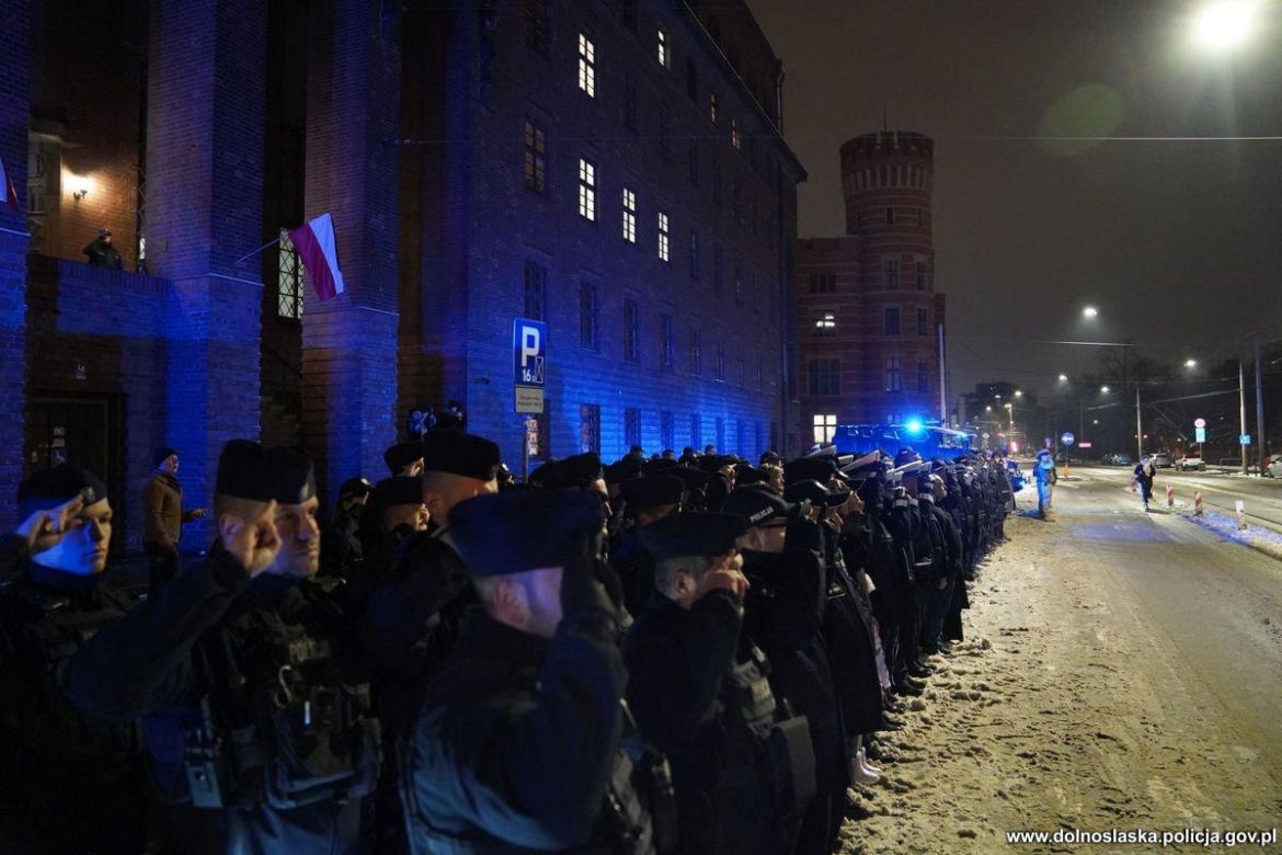 Dolny Śląsk oddał hołd zamordowanym policjantom   
