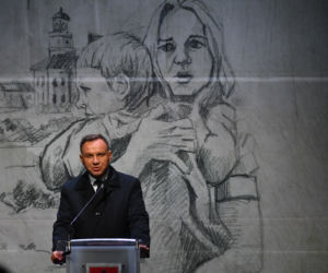 82. rocznica wybuchu II wojny światowej. Prezydent Andrzej Duda złożył kwiaty w Wieluniu