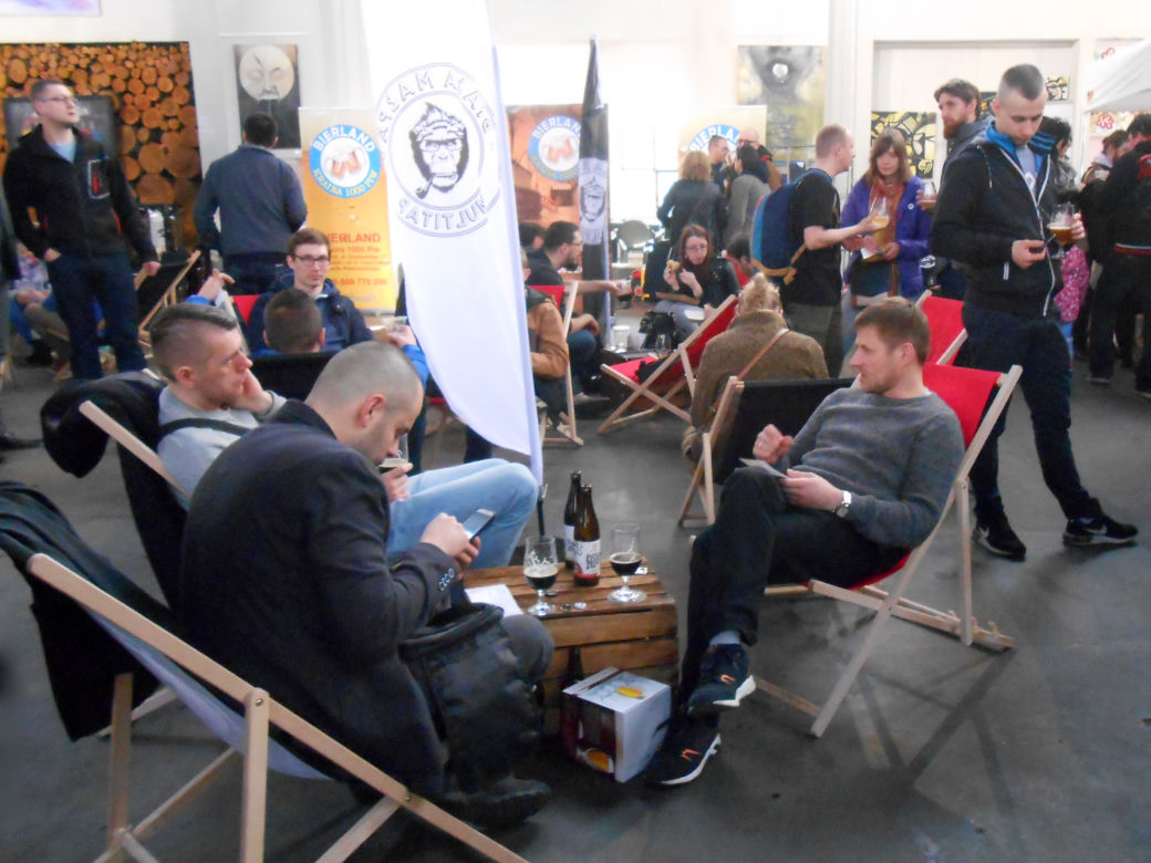 Najlepsze browary rzemieślnicze w katowickim Szybie Wilson. Trwa Silesia Beer Fest [GALERIA]