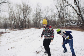 Zły wpływ kolegi na dziecko? Zakaz spotkań może tylko pogorszyć sprawę