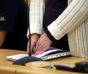 Urzędniczka z Łęczycy popełniła 333 przestępstwa. Wyłudzała kredyty na dane petentów