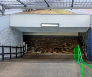 Przejście podziemne przy dawnej kopalni - mozaika z PRL