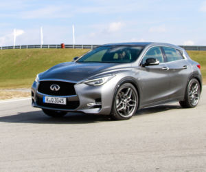 Infiniti Q30 na Torze Jastrząb 