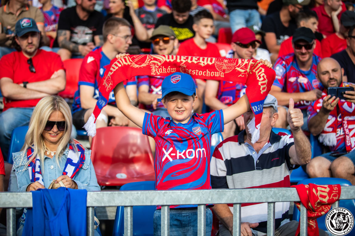 Kibice podczas meczu Raków Częstochowa - Jagiellonia Białystok 