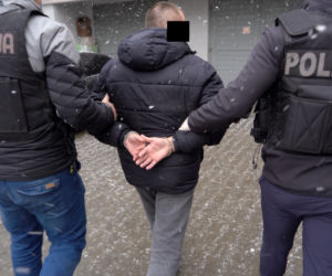 Dwie agencje towarzyskie zamknięte! Policja zrobiła tam WIELKIE WEJŚCIE