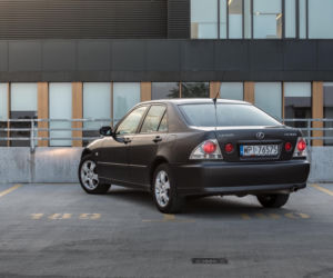 Lexus IS 200