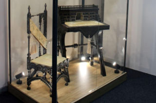 Światowe meblarstwo w zbiorach grudziądzkiego muzeum. Zaprojektował je Carlo Bugatti 