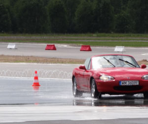 Mazda MX-5 - zlot 2014 fanów w Polsce na torze Jastrząb