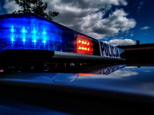 Ciało kobiety znalezione na S5 pod Rynarzewem. Policja ustala, kim była zmarła i bada okoliczności tragedii